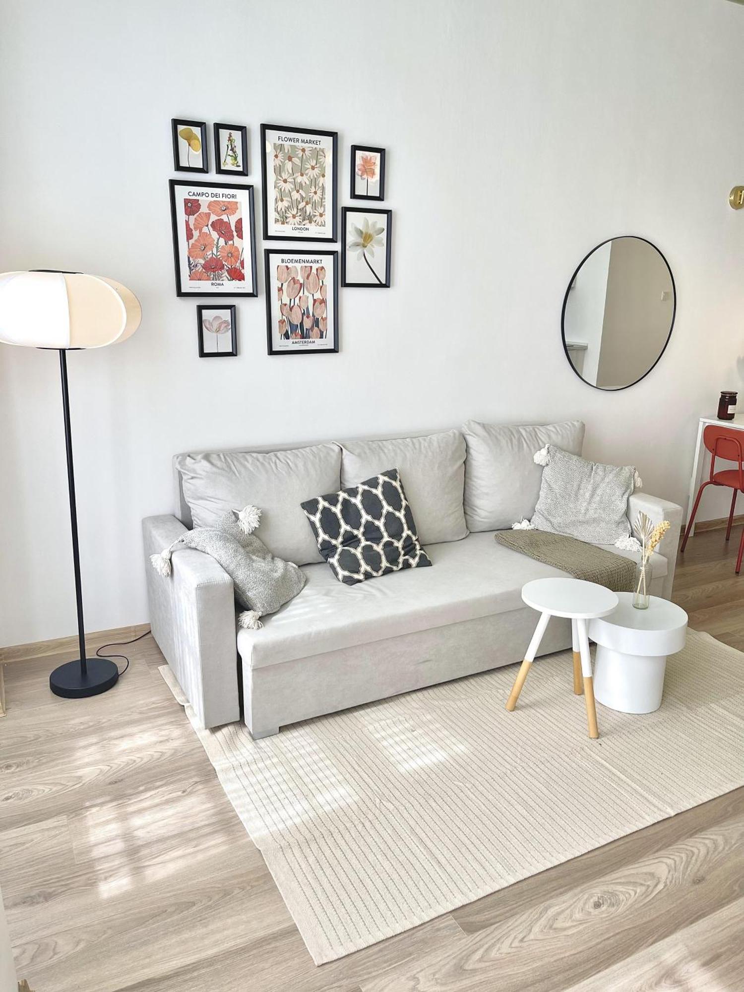 Cozy, Natural Ground Base Apartment,
