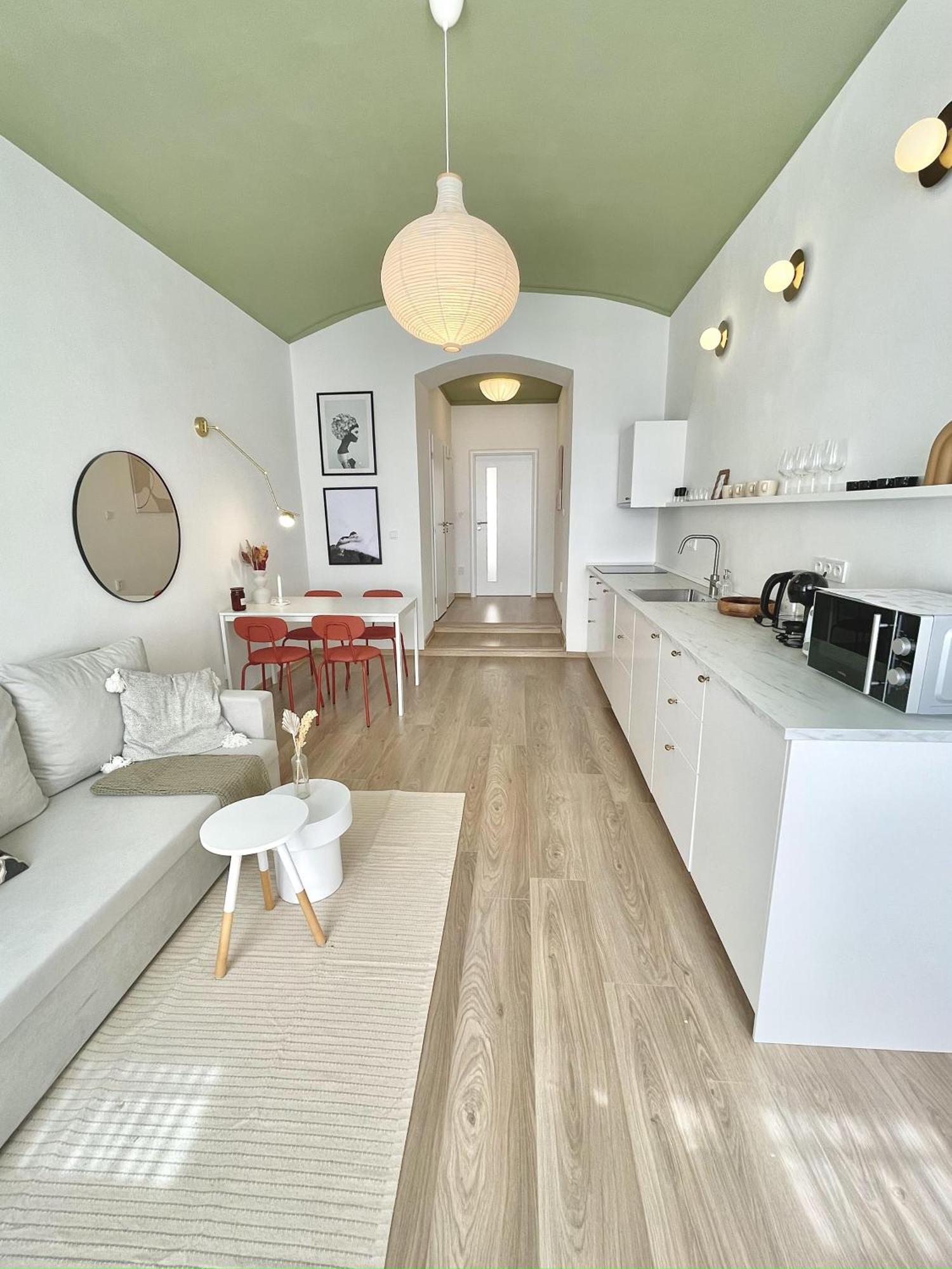 Appartamento Cozy, Natural Ground Base Apartment, Praga